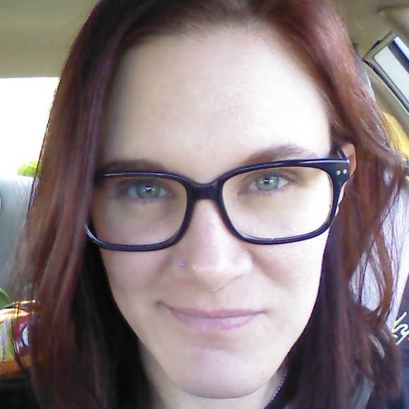 Meet your Posher, Melissa - Picture 1 of 1